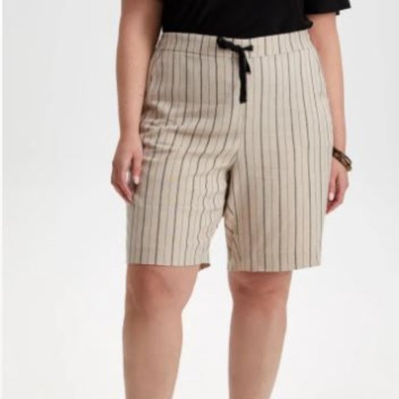 Laura Plus - Striped Linen Blend Pull-On Shorts, 16 - Picture 1 of 3
